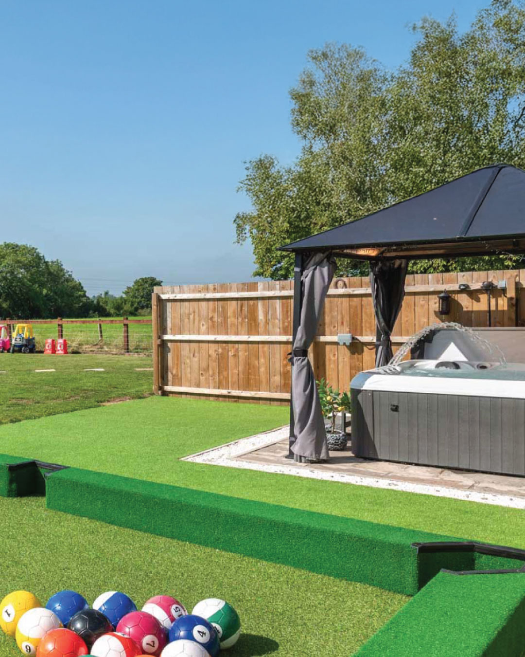 Cumbrian-Dreams-Hero-Images-Garden-Mobile